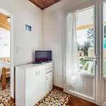 Holiday home Amazing Home In Saint-Savinien