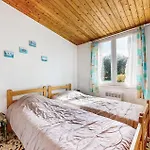Amazing Home In Saint-Savinien Holiday home Saint-Savinien
