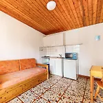 Amazing Home In Saint-Savinien Holiday home *