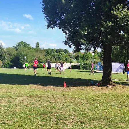 Pet Friendly In * Saint-Savinien