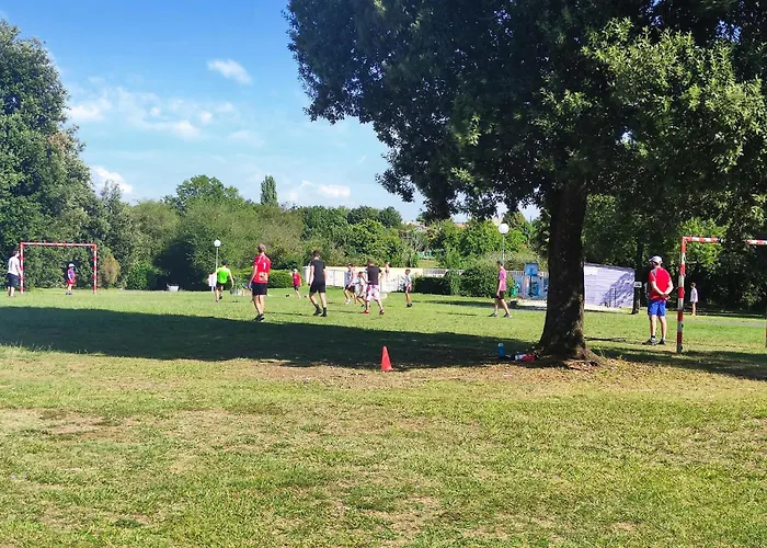 Pet Friendly In * Saint-Savinien