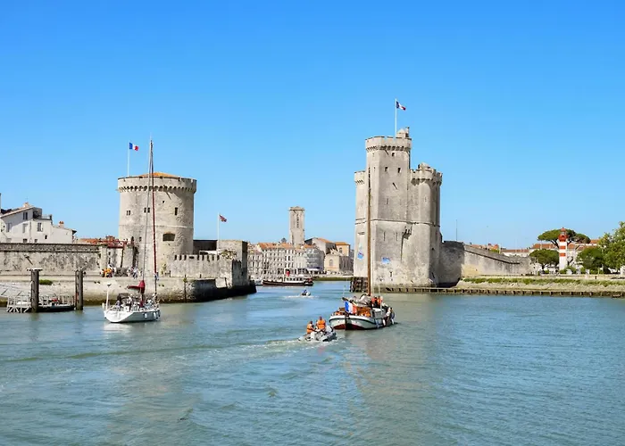 Pet Friendly In 펜션 Saint-Savinien